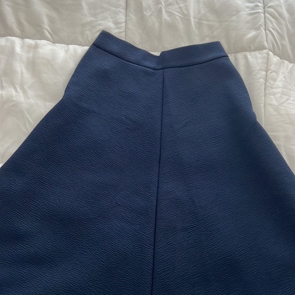 H&M skirt - Picture 2 of 3
